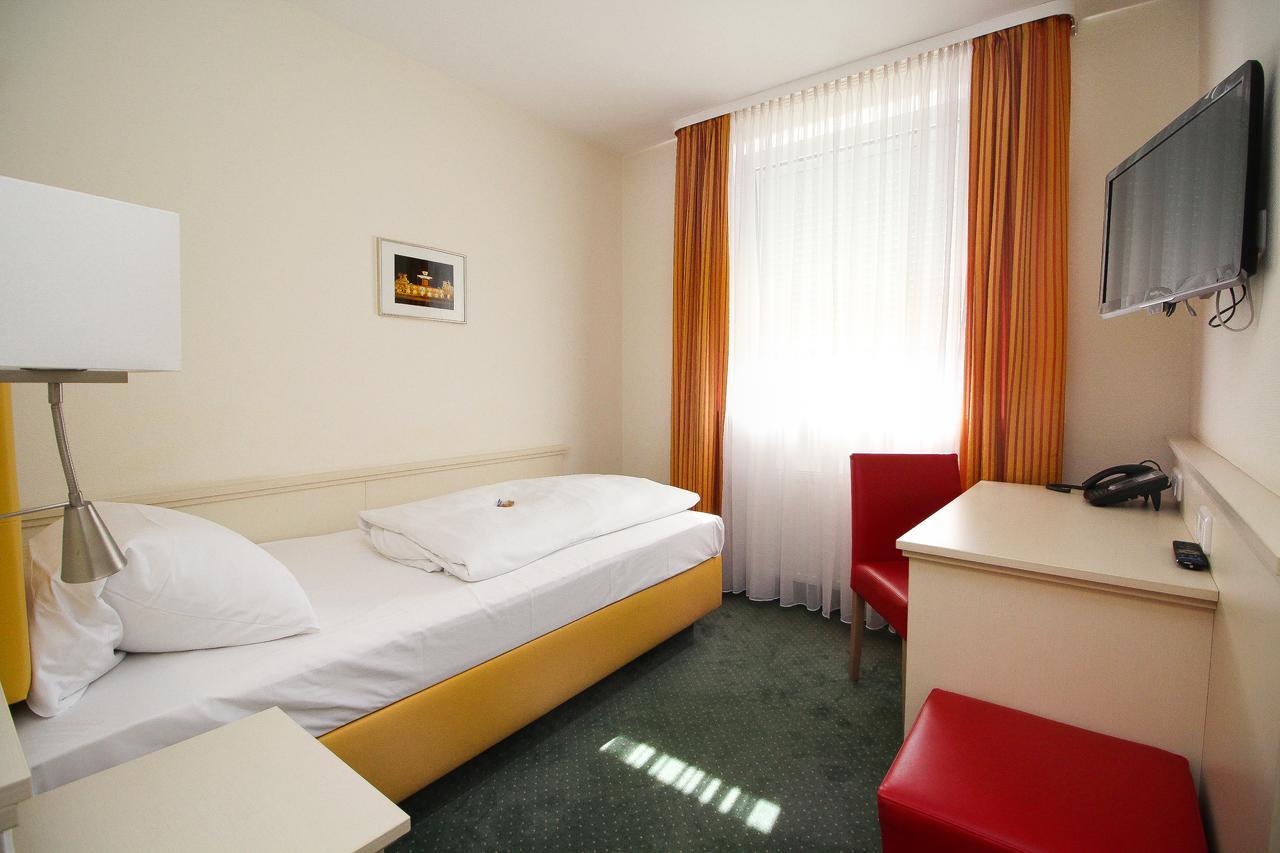 Hotel Leopold München Exterior foto